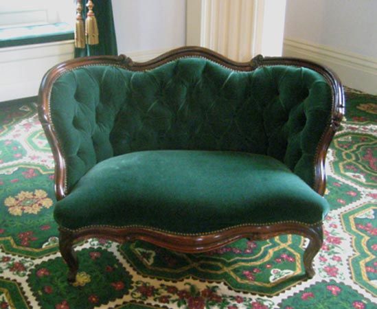 <p>sofá pequeño </p>