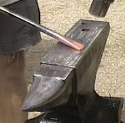 <p><span>Rèn / Dập nóng</span></p>