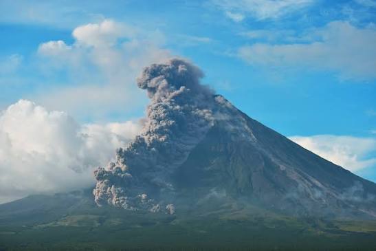 <p>pyroclastic flow</p>
