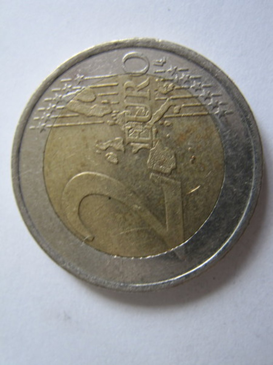 <p>the binder costs two euros</p>