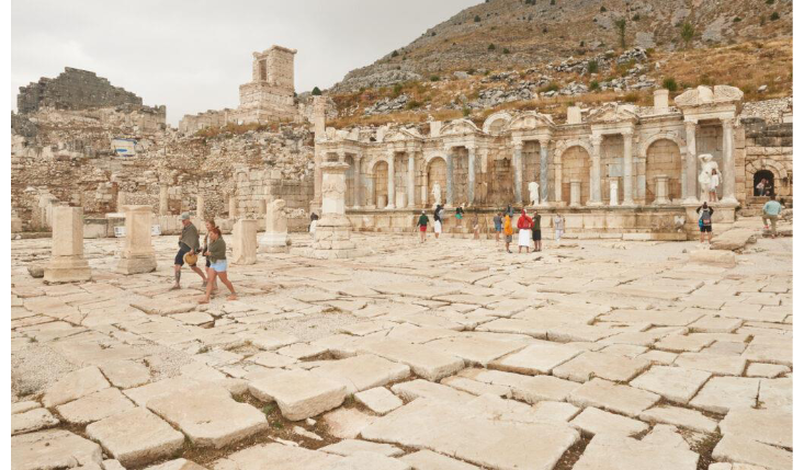 <ul><li><p><span style="background-color: transparent;">Hadrianic Nymphaeum:</span></p><ul><li><p><span style="background-color: transparent;">The Sculptural Program</span></p></li><li><p><span style="background-color: transparent;">Nymphaeum - water feature, big water fountain</span></p></li><li><p><span style="background-color: transparent;">Built near the Apollo Klarios built under Augustus</span></p><ul><li><p><span style="background-color: transparent;">Private citizen building to in the honor of an emperor&nbsp;</span></p></li></ul></li></ul></li></ul><p></p>