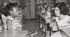 <p>Social or educational background /ˈsoʊʃl ɔːr ˌɛdʒuˈkeɪʃənl ˈbækɡraʊnd/ (Noun phrase) A person's past experiences regarding society, class, and schooling</p>