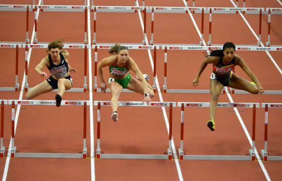 <p>Je fais de l’athlétisme </p><p>Je fais de l'athlétisme, mais je préfère le cross-country.</p>