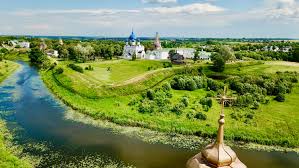 <p><span style="line-height: 115%;">What small Russian towns would you recommend visiting and why? (Ну, я бы порекомендовал(а) посетить Суздаль, потому что он маленький, тихий и красивый. Вообще, там много старых церквей, милых улочек и чудесных маст для прогулок) </span></p>