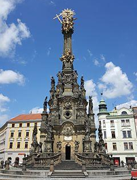 <p>BAROKNÍ ARCHITEKTURA A SOCHAŘSTVÍ </p>