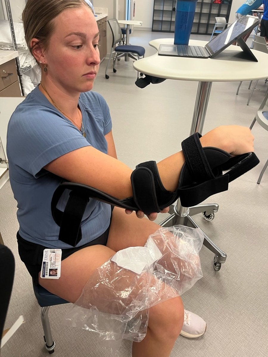<p>**humeral/forearm fx</p><p>**elbow arthroplasty</p><p>**after elbow injury or sx</p><p>**resting for comfort and positioning</p>