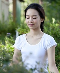 <p>tỉnh táo; có lý trí; bình thường về mặt tinh thần</p>