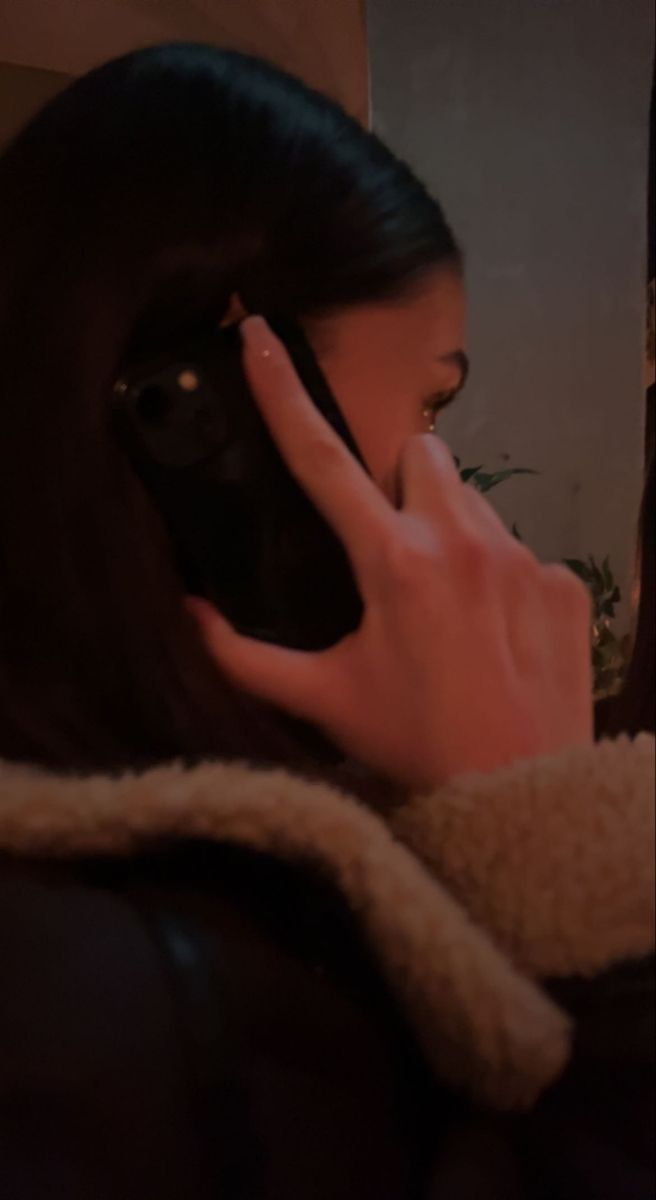 <p>(to phone a woman or girl on the next day) </p><p>I need to ask her a question, so I will c__________ h__________ t__________.</p>