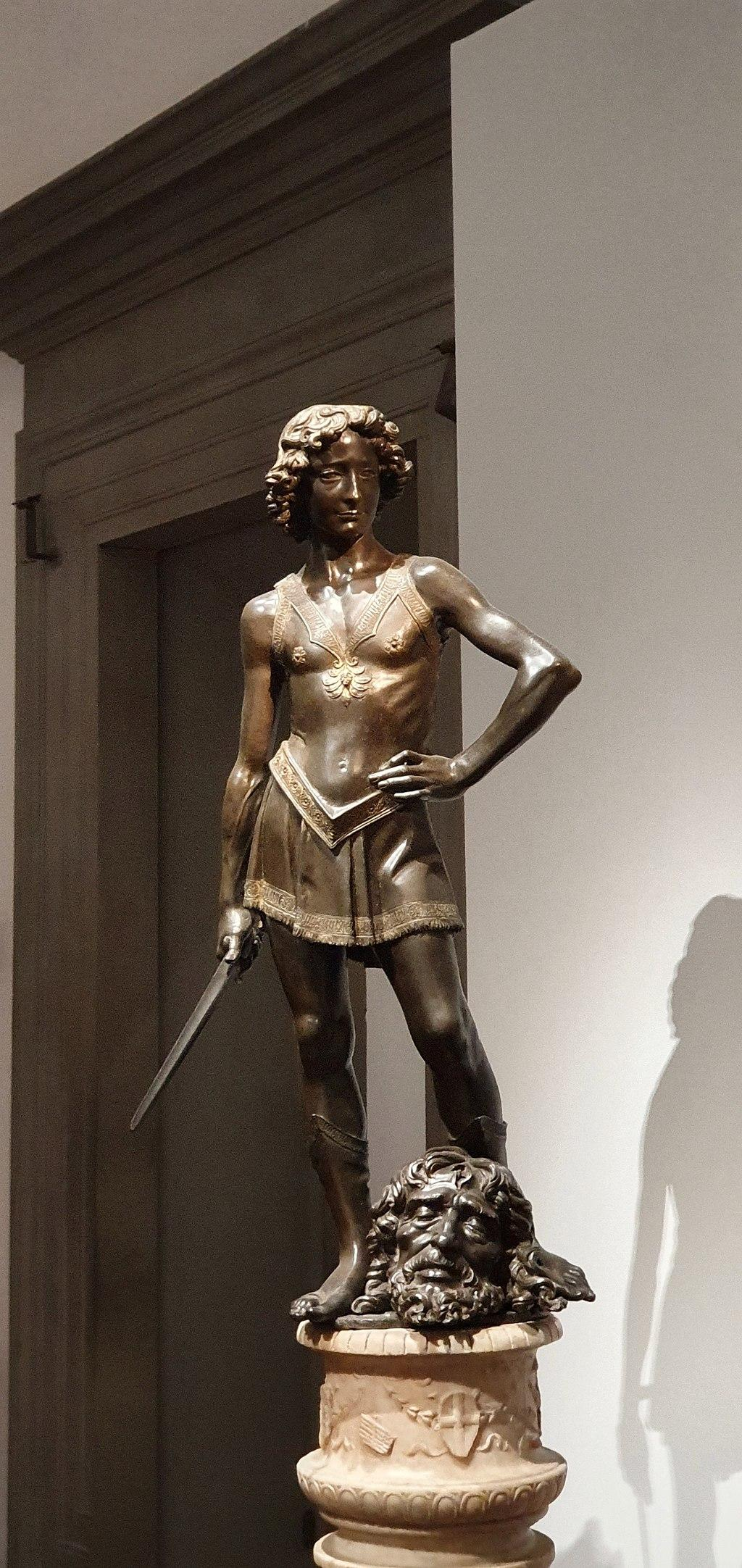 <p><strong>David</strong></p>