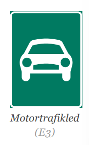 <ul><li><p>blandning av motorv och landsv</p></li><li><p>Ingen korsande trafik, men du kan få möten (ovanligt, vajerräcke finns oftast).</p></li><li><p> Samma regler och förbud som på motorvägar. </p></li><li><p>Mer olycksdrabbade än motorvägar (kortare påfarter, mindre utrymme i sidled).</p></li></ul><p></p>
