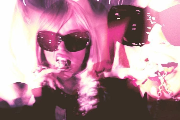 <p><mark data-color="#20ff00" style="background-color: rgb(32, 255, 0); color: inherit;">O que é norma culta?</mark></p>