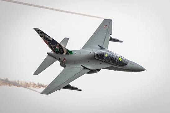<p>Group 2 Jet, straight Wing, Fuselage engines</p>