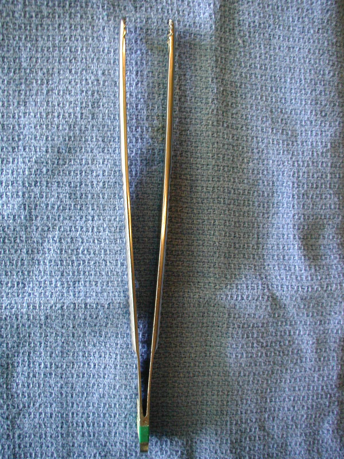 <p>What is the name of this intrument?</p>