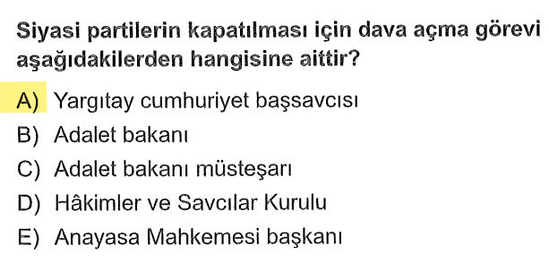 <p>Siyasi partileri kapatma davasını Yargıtay Cumhuriyet Başsavcısı açar ve bu davaya son kararı verecek olan Anayasa Mahkemesi bakar.</p>