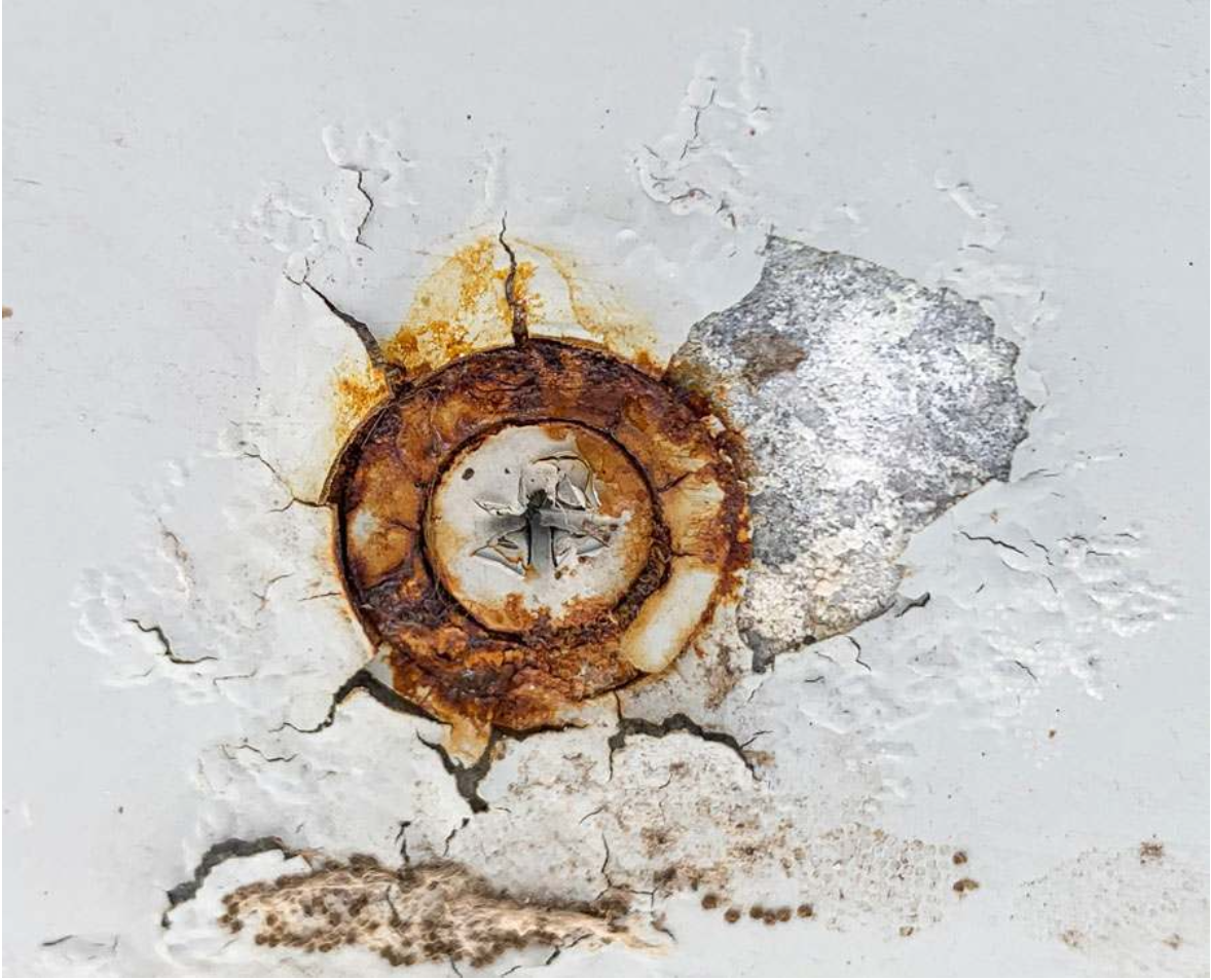 <p>What kind of corrosion is this?</p>
