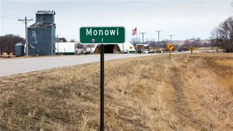 <p>Monowi, NE</p>