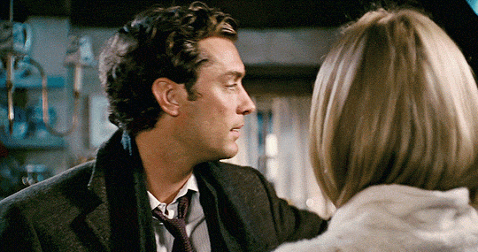 <p><strong>a catalyst for serendipitous encounters</strong></p>