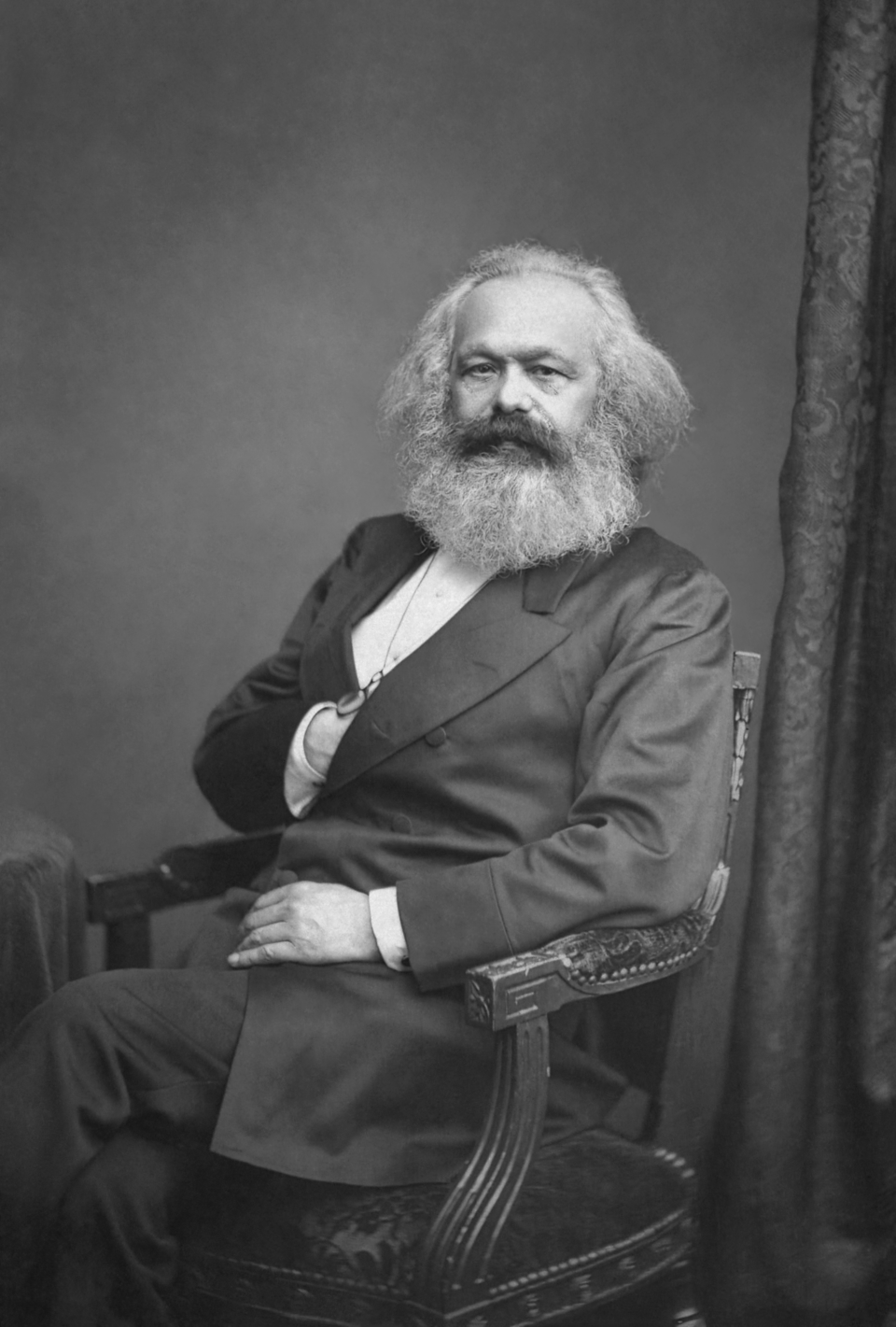 <p>Karl Max</p>