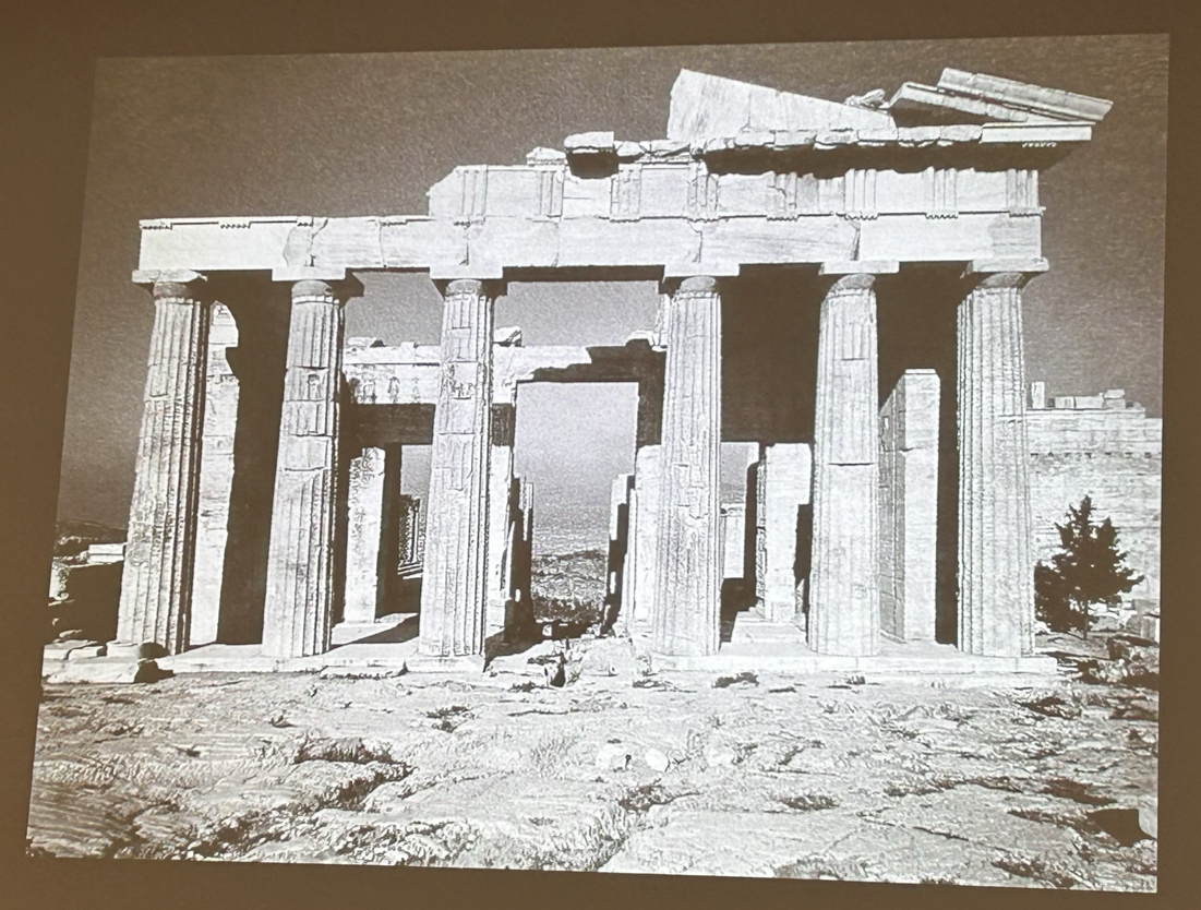 <p><strong>Propylées de l’Acropole d”Athenes </strong></p>