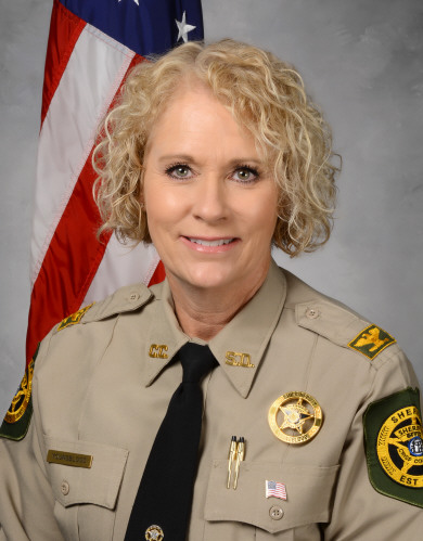 <p>WHO IS THIS ( CHIEF DEPUTY )</p>