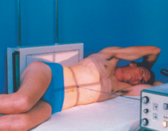 <p>CR 2 inches (5 cm) above iliac crest and mid sag</p><p>Body against IR- no gap (OID will increase mag) </p><p>CR is horizonal to demonstrate air fluid levels</p><p> - Air rises, fluid falls</p><p> - Let patient rest in position for at least 5 minutes to allow for air to rise</p><p>No rotation of pelvis and shoulder</p><p>Arms up and off abdomen</p><p>Include elevated (right) side of abdomen</p><p>Expose on expiration</p>