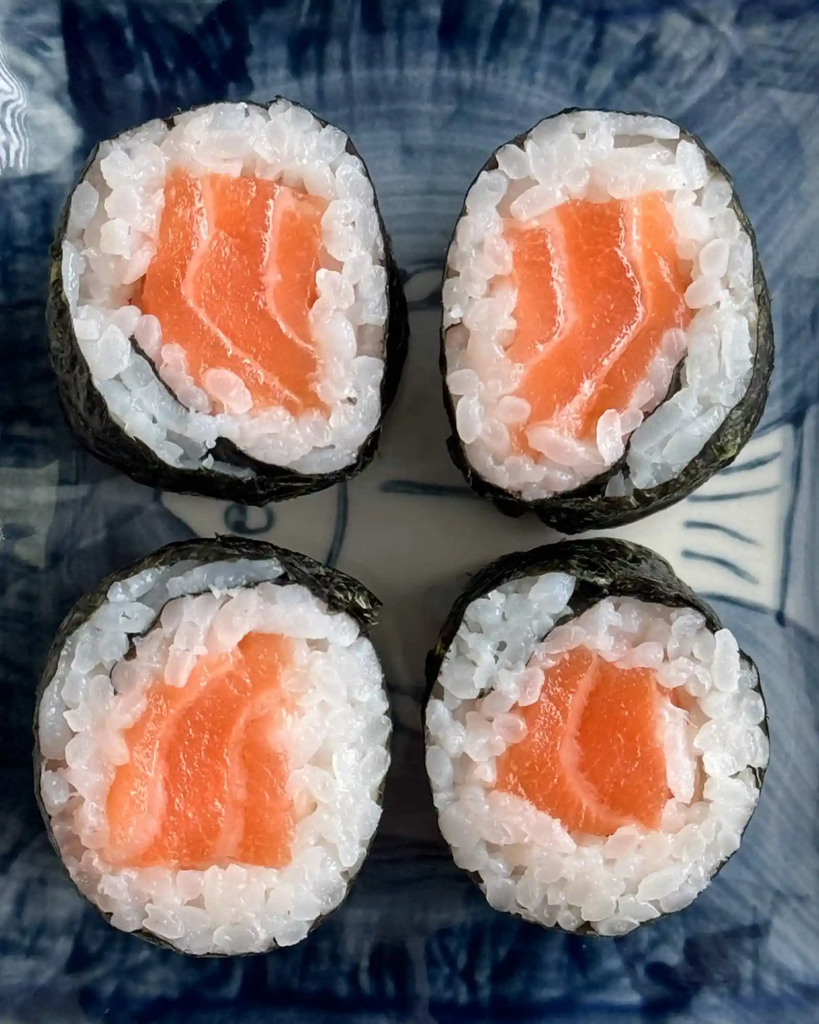 <p>Salmon and rice roll </p>