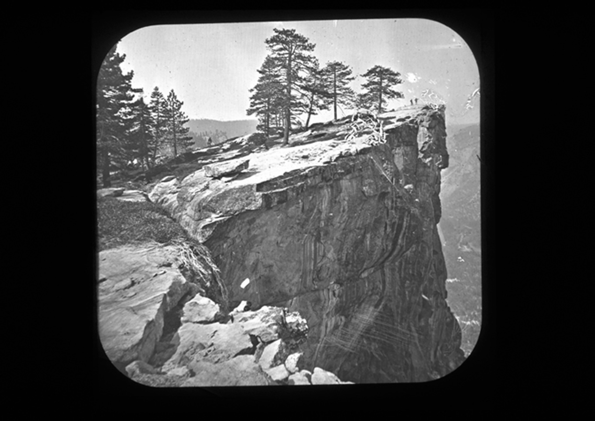<p>Picture of Glacier Point in Yosemite National Park.</p>