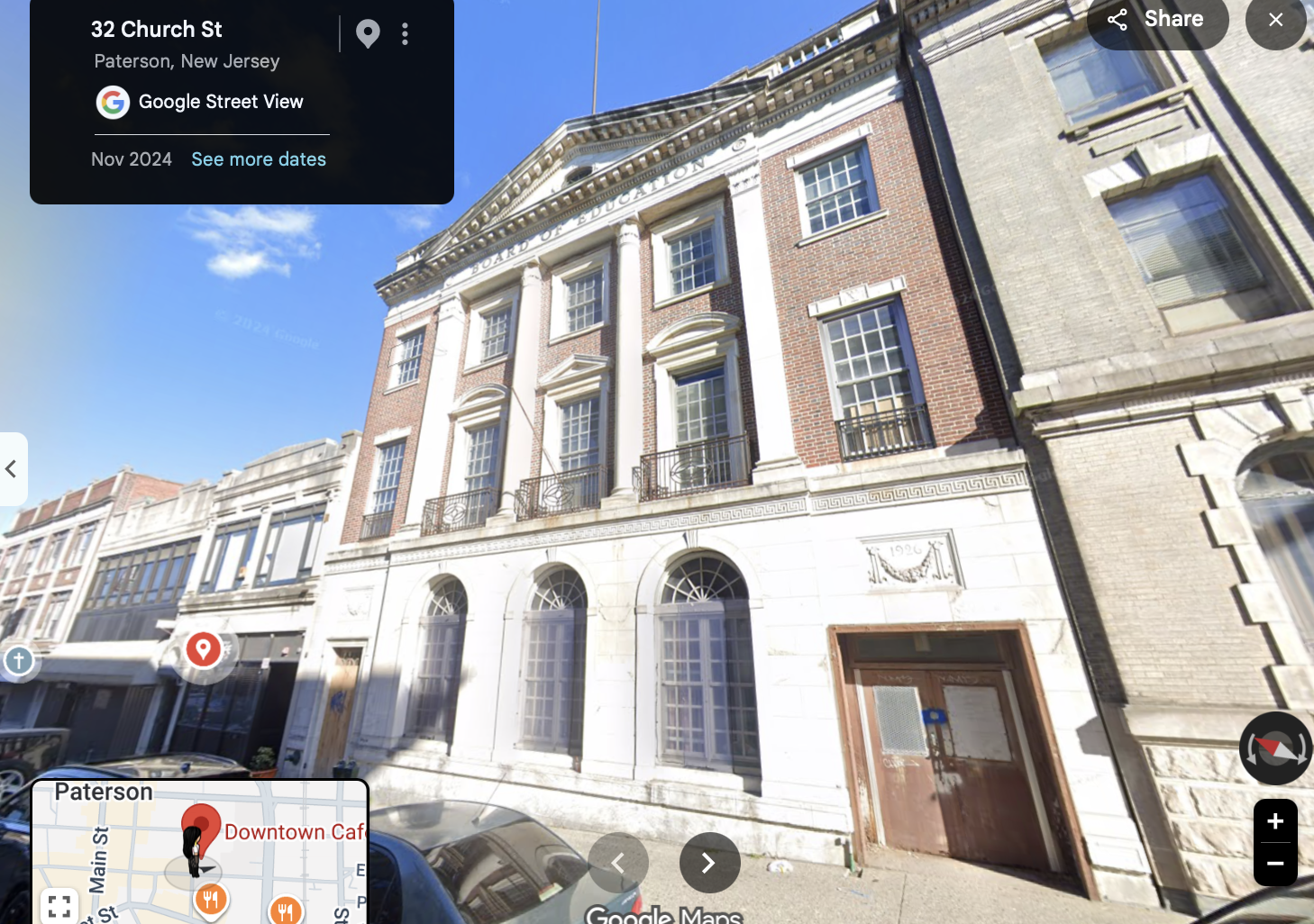 <p>What’s the architectural style of this building and why?</p>