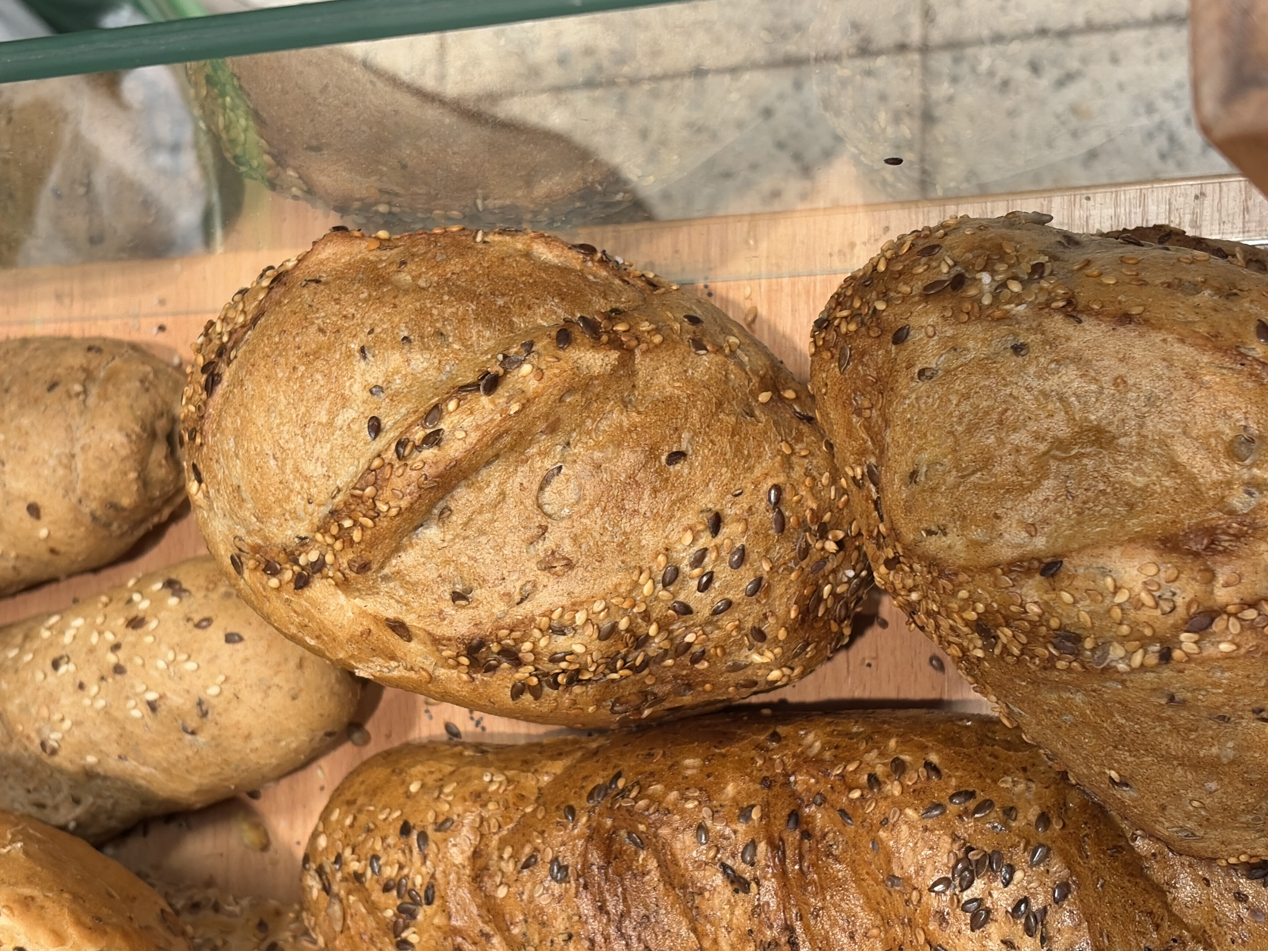 <p>Bulka Vicezrnna Tmava</p>