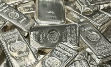 <p>Silver</p>