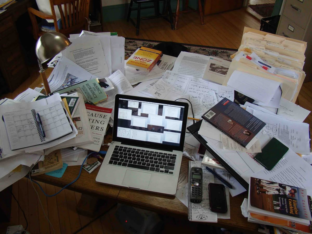 <p>if you do ___, you study a subject in detail to find new information about it</p><p></p><p><em>I’m </em><strong><em>doing</em></strong><em> some ___ </em><strong><em>into</em></strong><em> why people forget things | some new ___ </em><strong><em>into </em></strong><em>the causes of cancer | people who </em><strong><em>do</em></strong><em> scientific ___</em></p>