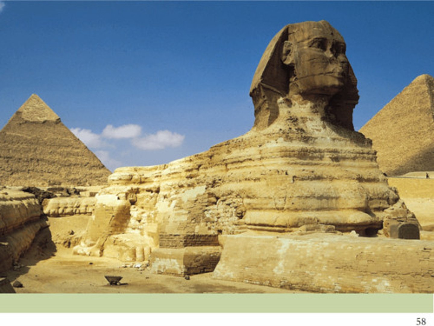 <p>The Great Pyramids (Menkaura, Khafre, Khufu) and Great Sphinx Image</p>