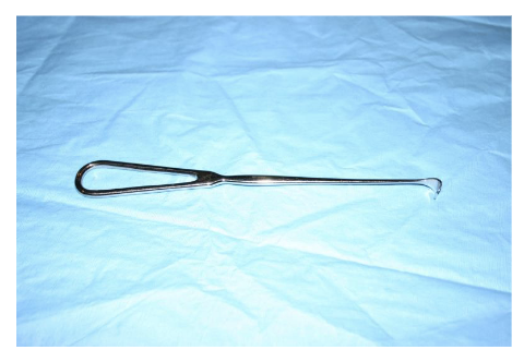 <p>Vein Retractor</p>