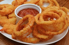 <p>slice of onion dipped in batter and deep-fried Example: Crispy _____ _____ are popular fast-food side dishes. hành tây chiên xù c Hành tây cắt khoanh tẩm bột chiên xù. UK: /ˈʌn.jən rɪŋ/ | US: /ˈʌn.jən rɪŋ/</p>