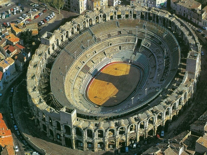 <p>Roman Empire large circular arena for gladiator games and public spectacles</p>