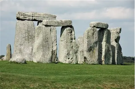<p>Megalithic architecture</p>
