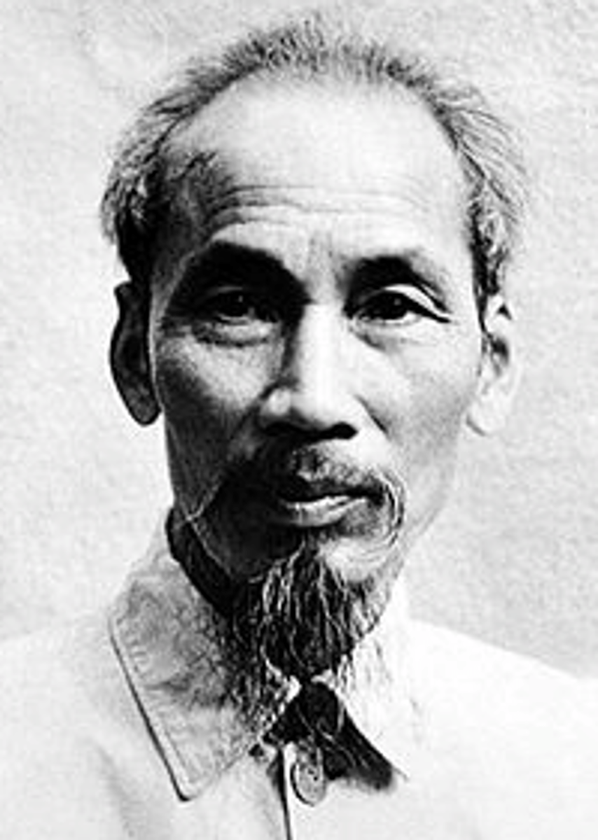 <p>cống hiến cả đời cho</p>
