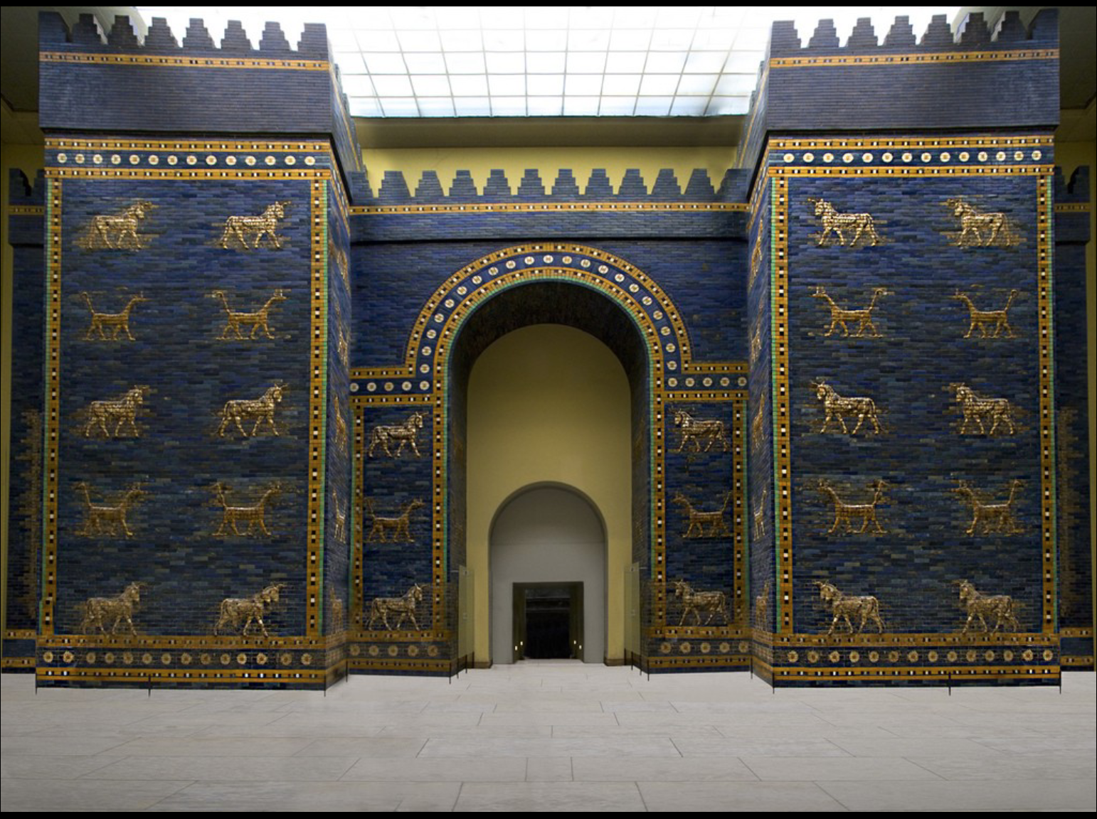 <p>identify, what are the similarities and differences to Assyrian art </p>