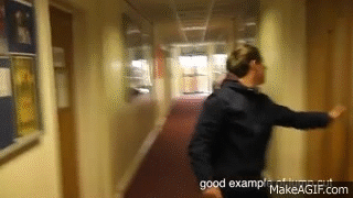 <p>An elliptical cut that appears to be an interruption of a single shot.</p>