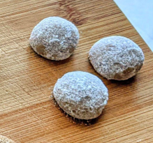 <p>Buttery and soft, pecan shortbread cookies that melt in your mouth</p>