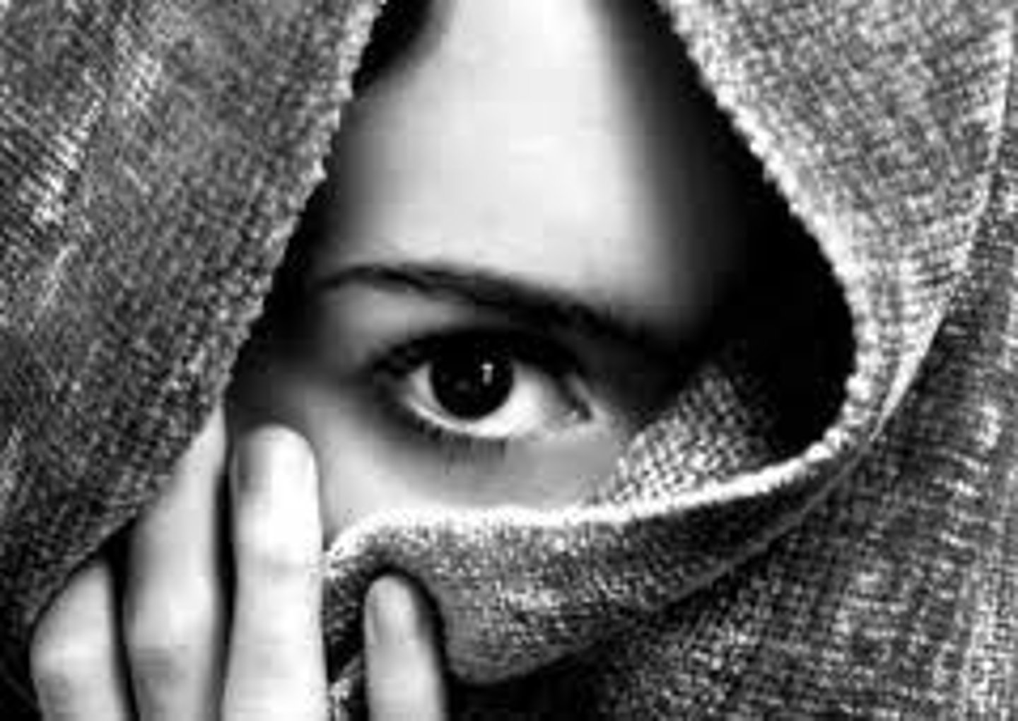 <p>(adv) thầm kín, bên trong nội tâm, trong lòng (không lộ ra ngoài) = secretly</p>