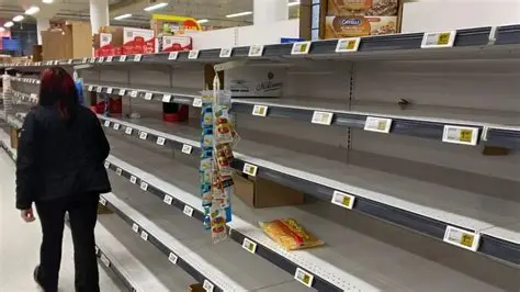 shortage (n)
