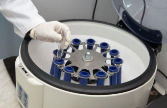 <p>Centrifuge</p>