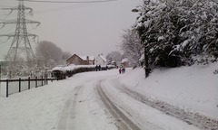 <p>сніг</p><p>눈이 와요. = It's snowing.</p><p>겨울에는 눈이 자주 와요. = It snows often in winter.</p><p>첫눈이 왔어요!- "The first snow came!" (첫눈 = "first snow," a culturally meaningful phrase in Korea — there's even a popular saying about meeting someone special on the day of the first snow)</p>
