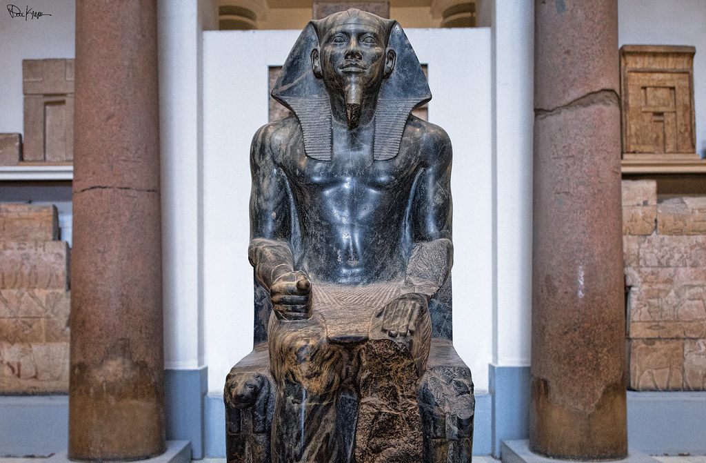 <p>Khafre as the Enthroned King</p>