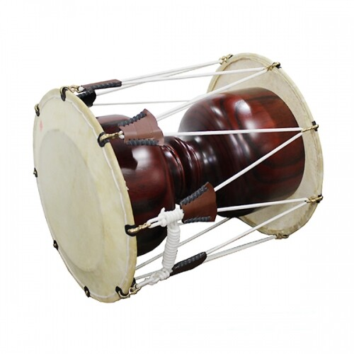 <ul><li><p>(Membranophone) hourglass-shaped drum.</p></li></ul><p></p>