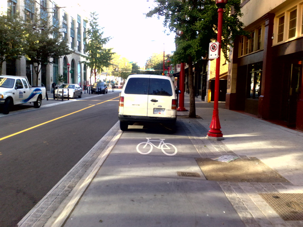 <p><span><strong>violation</strong></span></p>