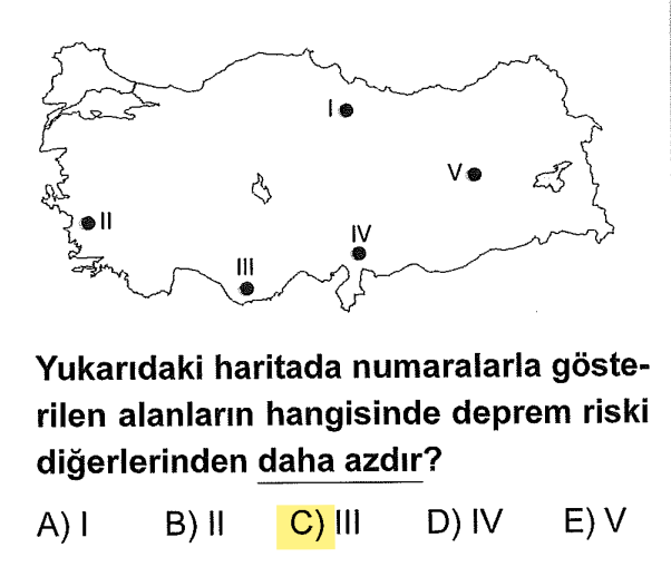 <p>Türkiye'de Taşeli Platosu ve çevresi (Mersin-Anamur hattı), masif (yaşlı ve sert) kütlelere yakın olduğu için deprem riskinin en az olduğu bölgelerden biridir.</p>