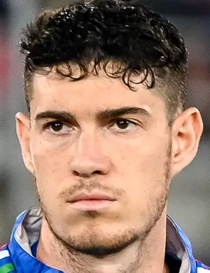 <p><strong><mark data-color="rgba(0, 0, 0, 0)" style="background-color: rgba(0, 0, 0, 0); color: inherit;">Mittback i Inter Milan och det italienska landslaget</mark></strong><span>.</span></p>