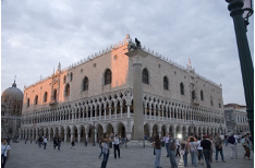 <p>Dogenpaleis, 1309</p>